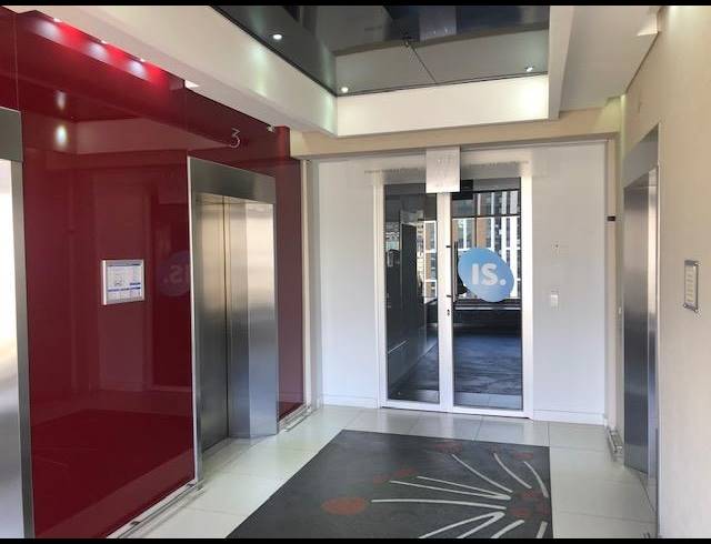 1,015M² OFFICE TO LET IN CAPE TOWN CITY CENTRE